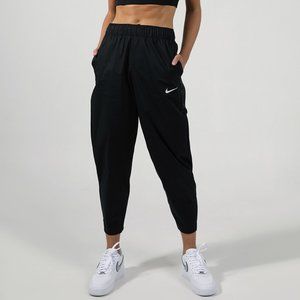 Nike Sportswear Essential High-Rise Curve Pants. Brand New. Womens Size: L & XXL